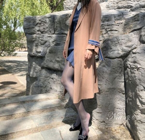 动漫美女www网站免费看动漫