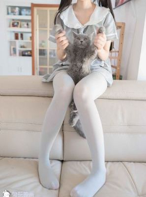 女邻居2