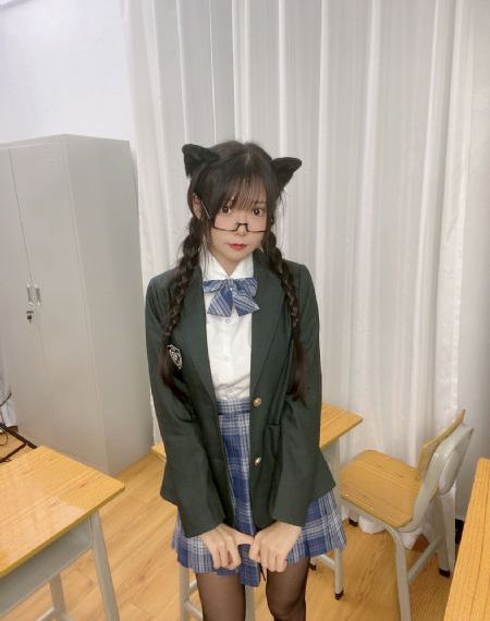 丰满的闺蜜3