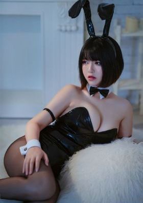 婚前试爱三